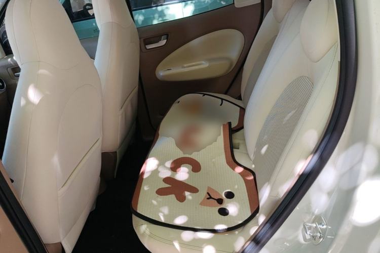 Used Wuling Hongguang MINIEV 2025 Four-Door Version Advanced Edition Left Rear Seat