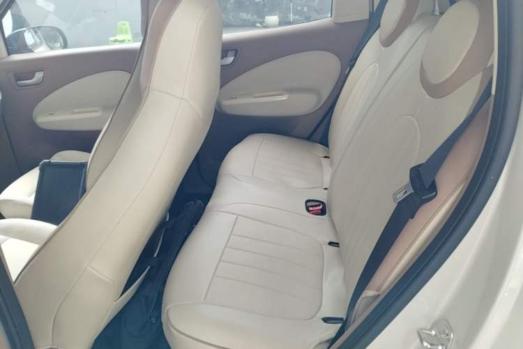 Used Wuling Hongguang MINIEV 2025 Four-Door Version Zhenxiang+ Edition Left Rear Seat