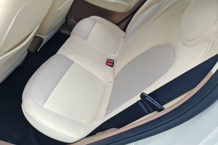 Used Wuling Hongguang MINIEV 2025 Four-Door Version Advanced Edition Left Rear Seat