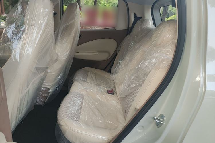 Used Wuling Hongguang MINIEV 2025 Four-Door Version Advanced Edition Left Rear Seat