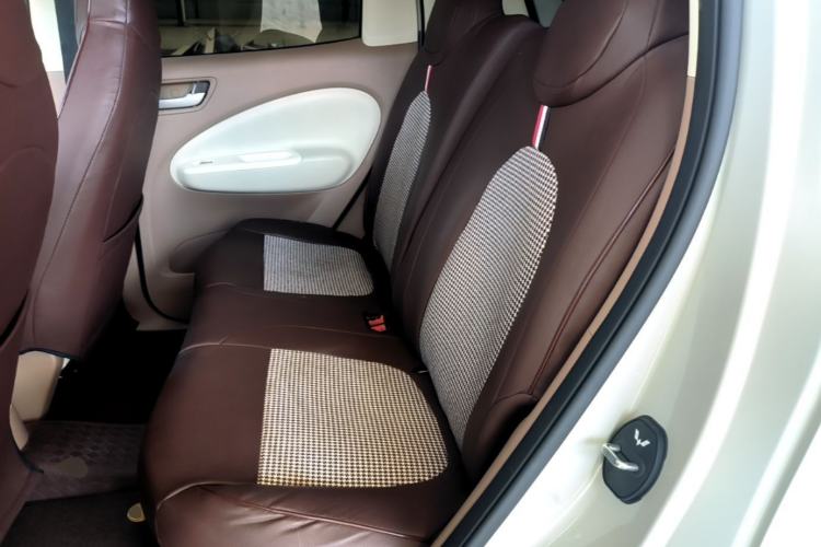 Used Wuling Hongguang MINIEV 2025 Four-Door Version Zhenxiang+ Edition Left Rear Seat