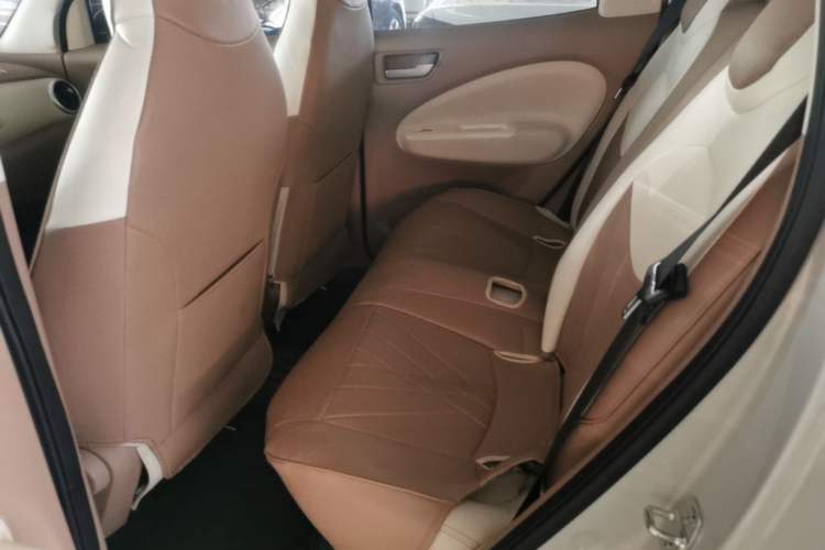Used Wuling Hongguang MINIEV 2025 Four-Door Version Advanced Edition Left Rear Seat