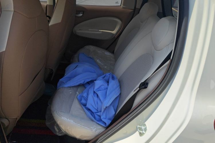 Used Wuling Hongguang MINIEV 2025 Four-Door Version Advanced Edition Left Rear Seat