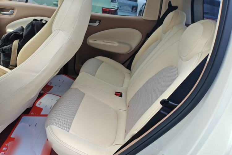 Used Wuling Hongguang MINIEV 2025 Four-Door Version Advanced Edition Left Rear Seat