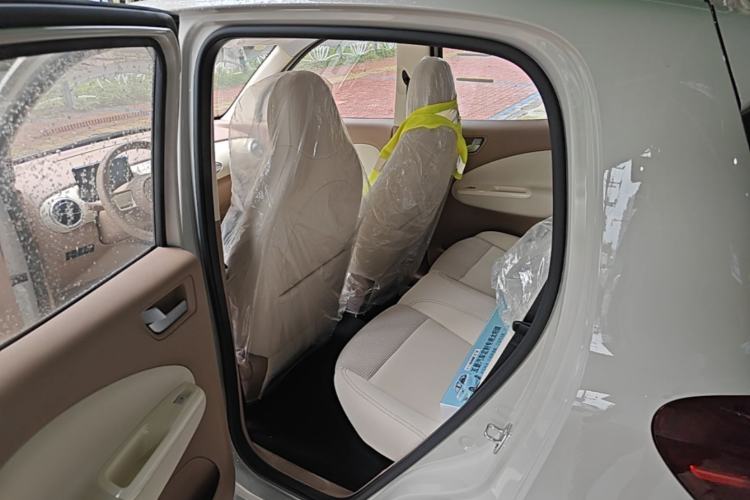 Used Wuling Hongguang MINIEV 2025 Four-Door Version Advanced Edition Left Rear Seat