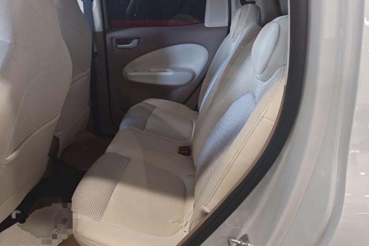 Used Wuling Hongguang MINIEV 2025 Four-Door Version Advanced Edition Left Rear Seat
