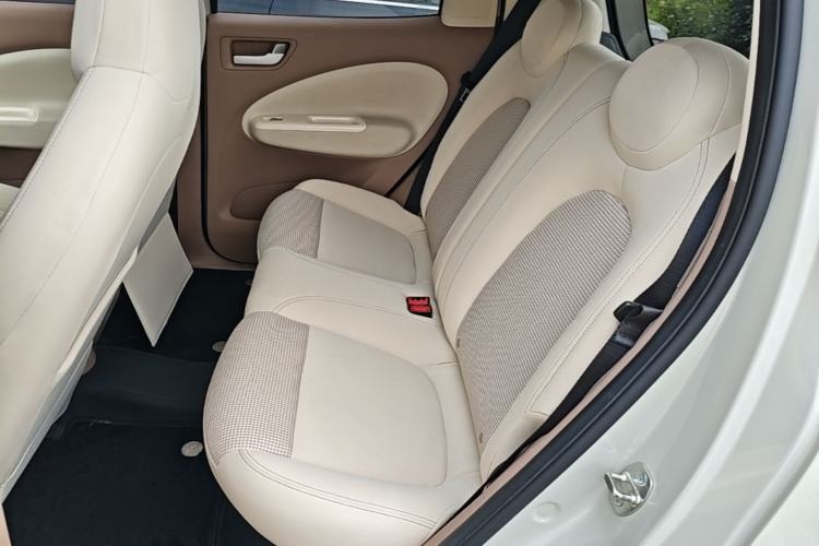 Used Wuling Hongguang MINIEV 2025 Four-Door Version Advanced Edition Left Rear Seat