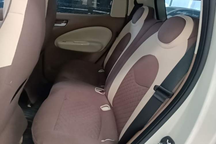 Used Wuling Hongguang MINIEV 2025 Four-Door Version Zhenxiang+ Edition Left Rear Seat