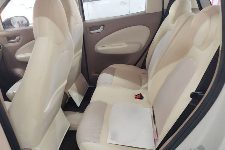Used Wuling Hongguang MINIEV 2025 Four-Door Version Advanced Edition Left Rear Seat