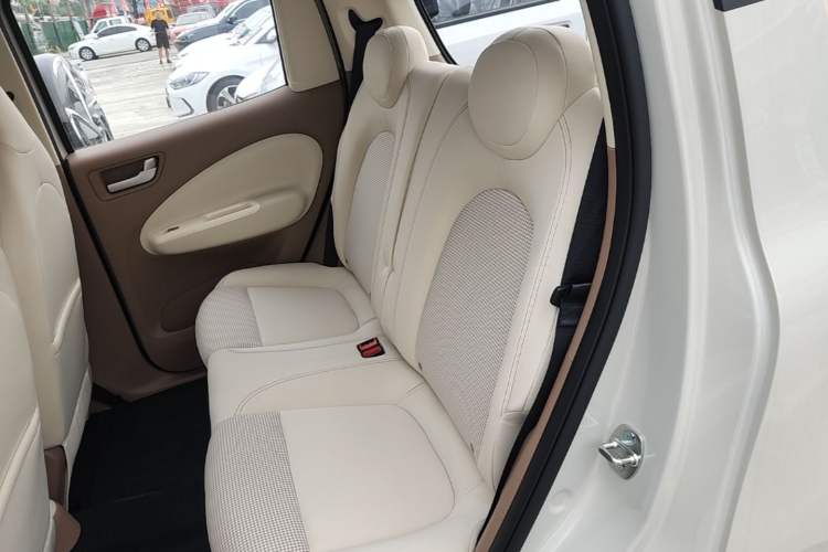 Used Wuling Hongguang MINIEV 2025 Four-Door Version Zhenxiang+ Edition Left Rear Seat