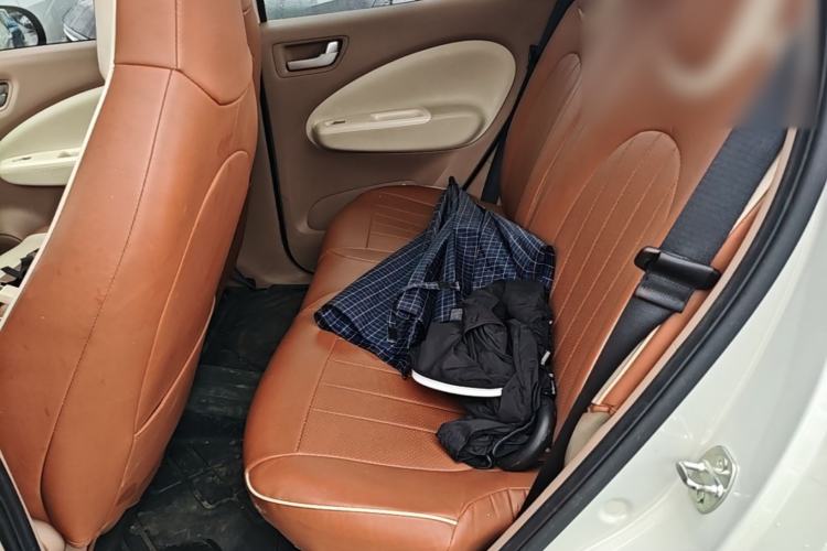 Used Wuling Hongguang MINIEV 2025 Four-Door Version Advanced Edition Left Rear Seat