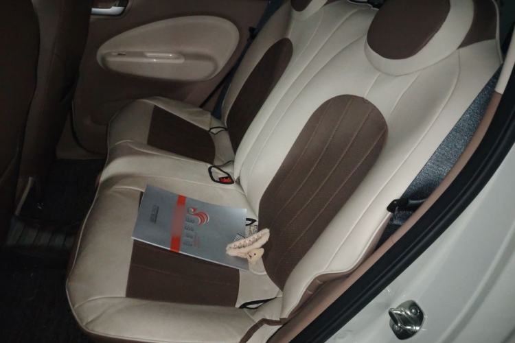 Used Wuling Hongguang MINIEV 2025 Four-Door Version Advanced Edition Left Rear Seat