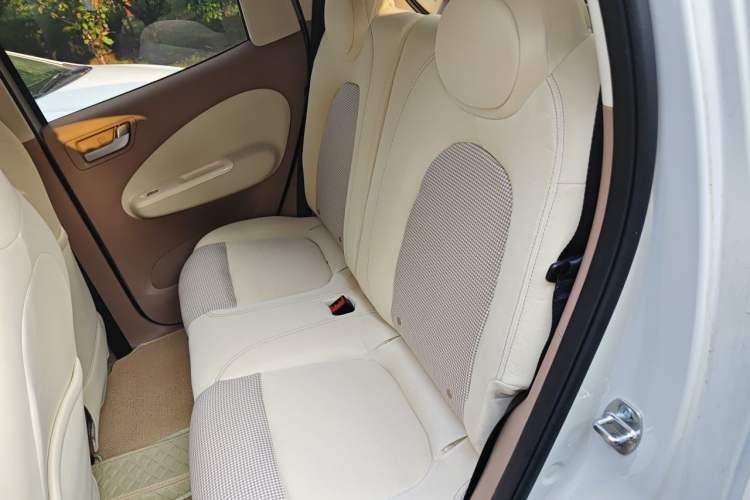 Used Wuling Hongguang MINIEV 2025 Four-Door Version Advanced Edition Left Rear Seat