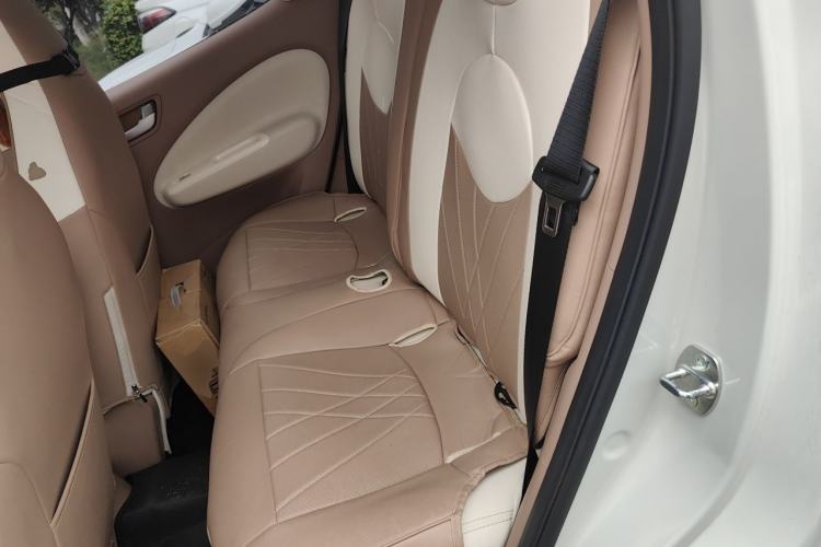 Used Wuling Hongguang MINIEV 2025 Four-Door Version Advanced Edition Left Rear Seat