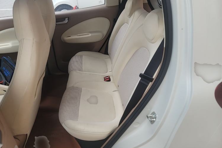 Used Wuling Hongguang MINIEV 2025 Four-Door Version Advanced Edition Left Rear Seat