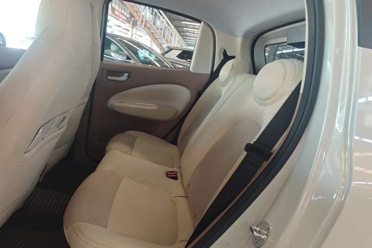 Used Wuling Hongguang MINIEV 2025 Four-Door Version Zhenxiang+ Edition Left Rear Seat