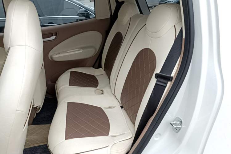 Used Wuling Hongguang MINIEV 2025 Four-Door Version Advanced Edition Left Rear Seat