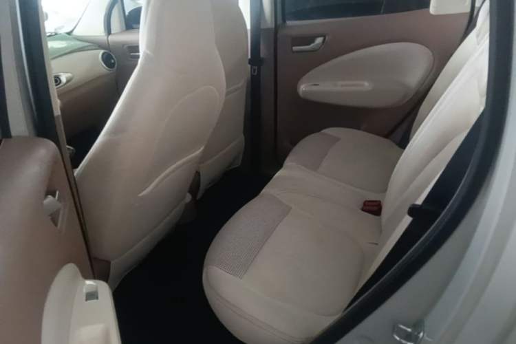 Used Wuling Hongguang MINIEV 2025 Four-Door Version Advanced Edition Left Rear Seat