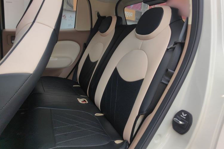 Used Wuling Hongguang MINIEV 2025 Four-Door Version Advanced Edition Left Rear Seat
