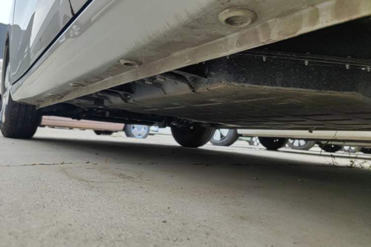 Used Wuling Hongguang MINIEV 2025 Four-Door Version Zhenxiang+ Edition Left Side Sill