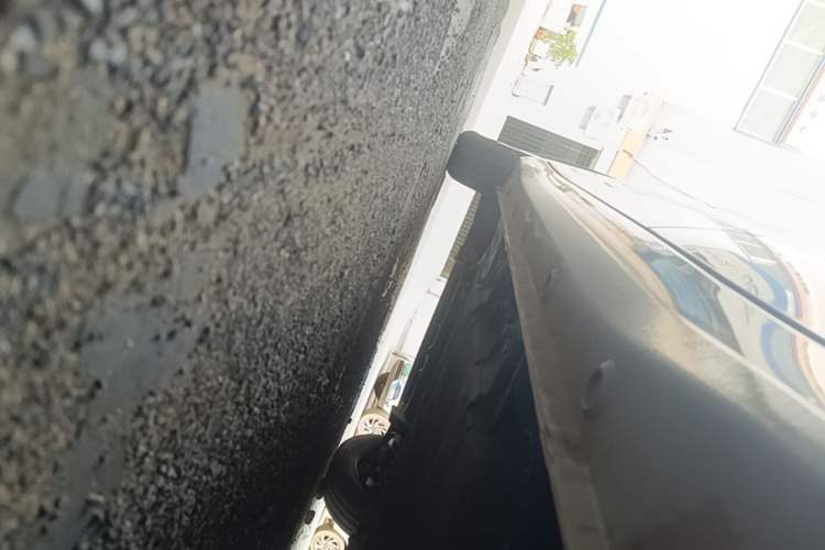 Used Wuling Hongguang MINIEV 2025 Four-Door Version Advanced Edition Left Side Sill