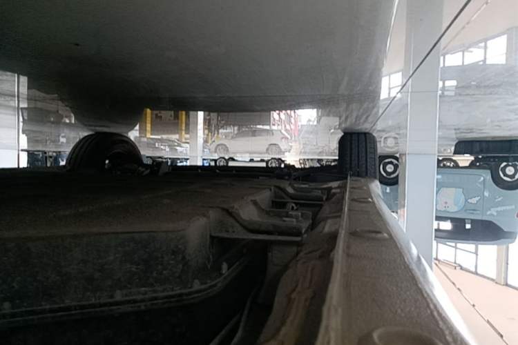 Used Wuling Hongguang MINIEV 2025 Four-Door Version Advanced Edition Left Side Sill