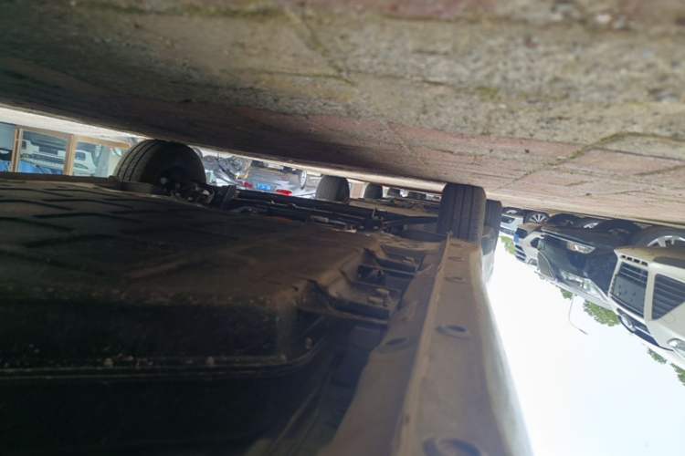 Used Wuling Hongguang MINIEV 2025 Four-Door Version Advanced Edition Left Side Sill