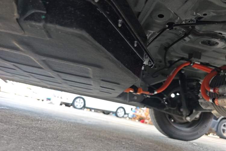 Used Wuling Hongguang MINIEV 2025 Four-Door Version Advanced Edition Left Side Sill