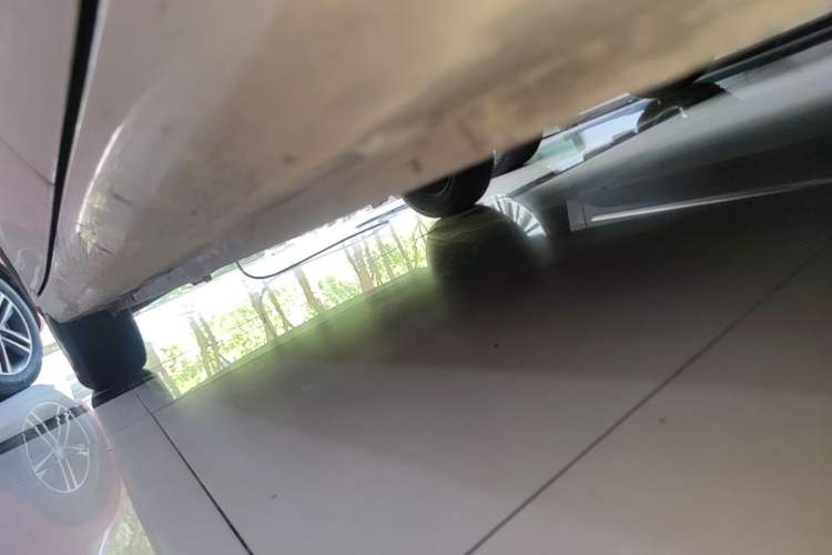 Used Wuling Hongguang MINIEV 2025 Four-Door Version Advanced Edition Left Side Sill
