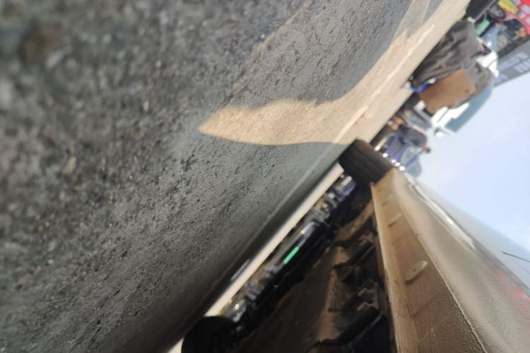 Used Wuling Hongguang MINIEV 2025 Four-Door Version Advanced Edition Left Side Sill