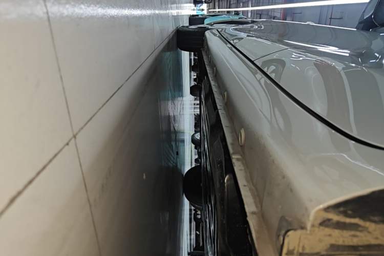 Used Wuling Hongguang MINIEV 2025 Four-Door Version Zhenxiang+ Edition Left Side Sill