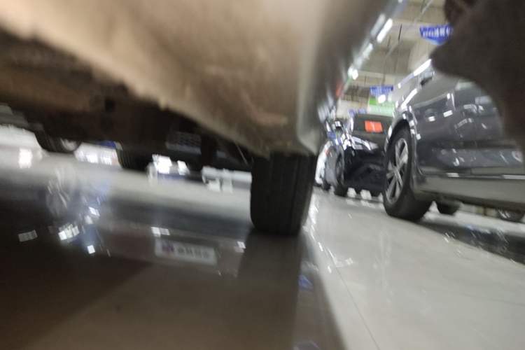Used Wuling Hongguang MINIEV 2025 Four-Door Version Zhenxiang+ Edition Left Side Sill