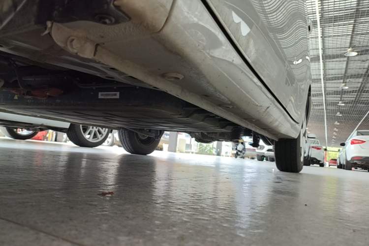 Used Wuling Hongguang MINIEV 2025 Four-Door Version Advanced Edition Left Side Sill