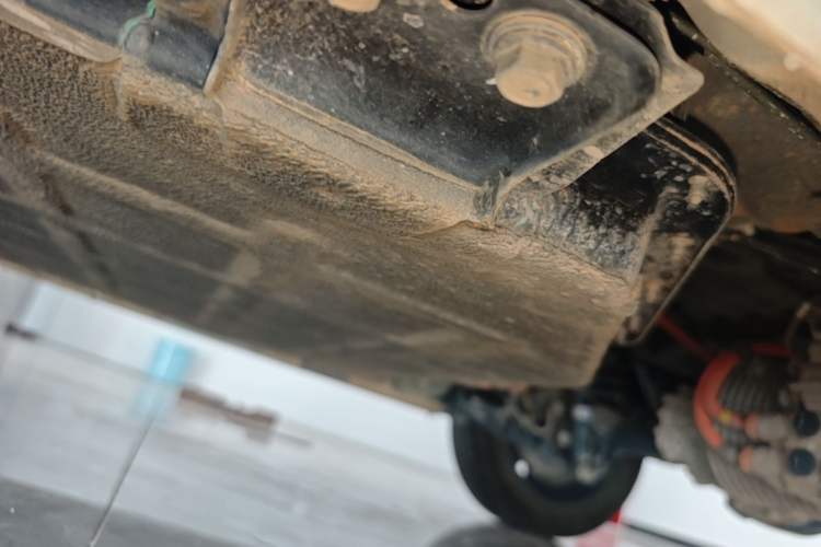 Used Wuling Hongguang MINIEV 2025 Four-Door Version Advanced Edition Left Side Sill