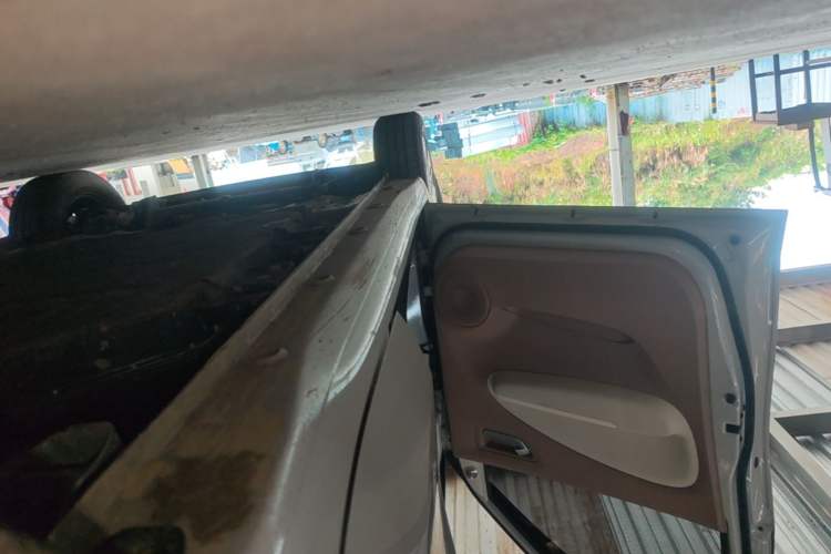 Used Wuling Hongguang MINIEV 2025 Four-Door Version Advanced Edition Left Side Sill