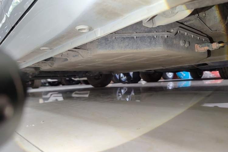 Used Wuling Hongguang MINIEV 2025 Four-Door Version Advanced Edition Left Side Sill