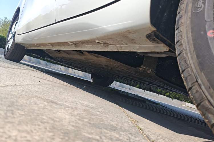 Used Wuling Hongguang MINIEV 2025 Four-Door Version Advanced Edition Left Side Sill