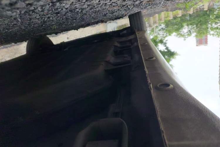 Used Wuling Hongguang MINIEV 2025 Four-Door Version Advanced Edition Left Side Sill