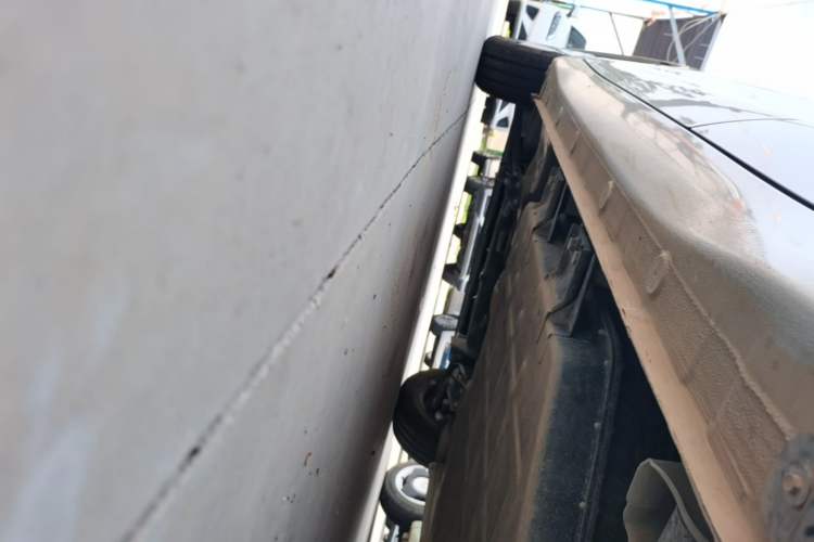Used Wuling Hongguang MINIEV 2025 Four-Door Version Advanced Edition Left Side Sill