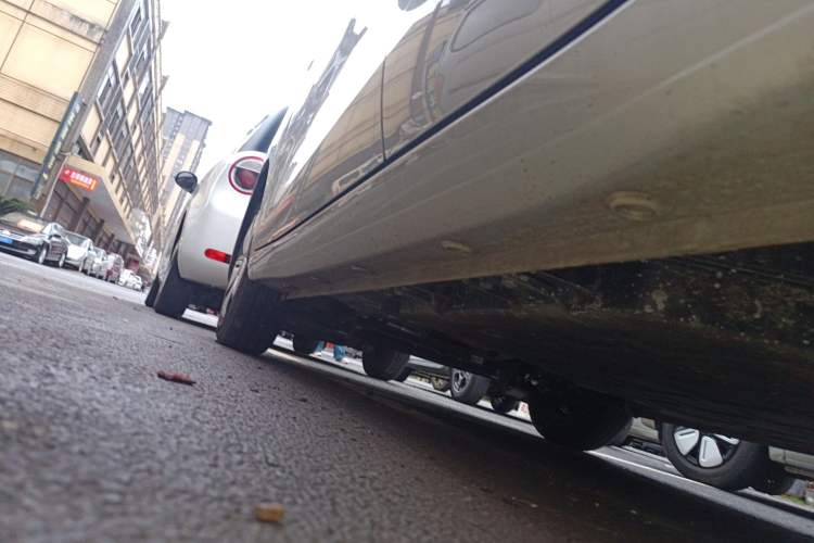 Used Wuling Hongguang MINIEV 2025 Four-Door Version Advanced Edition Left Side Sill