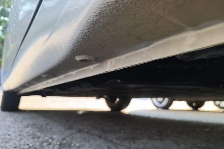 Used Wuling Hongguang MINIEV 2025 Four-Door Version Advanced Edition Left Side Sill