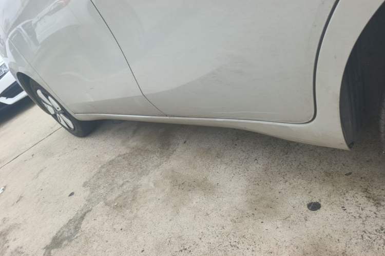 Used Wuling Hongguang MINIEV 2025 Four-Door Version Advanced Edition Left Side Sill