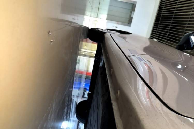 Used Wuling Hongguang MINIEV 2025 Four-Door Version Zhenxiang+ Edition Left Side Sill