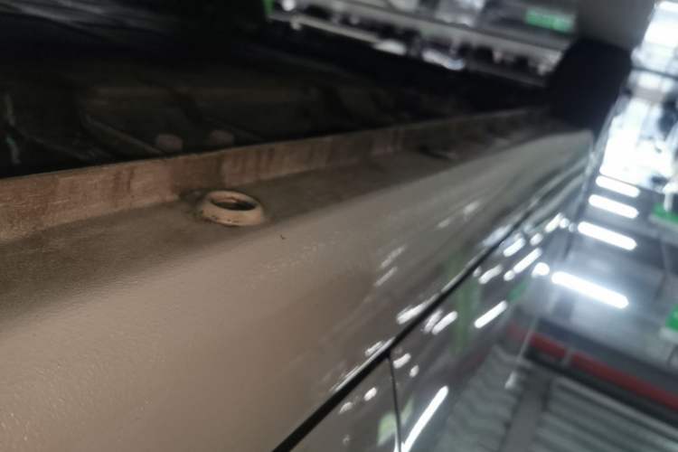 Used Wuling Hongguang MINIEV 2025 Four-Door Version Advanced Edition Left Side Sill