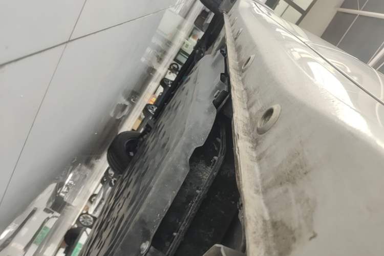 Used Wuling Hongguang MINIEV 2025 Four-Door Version Premium Edition Left Side Sill