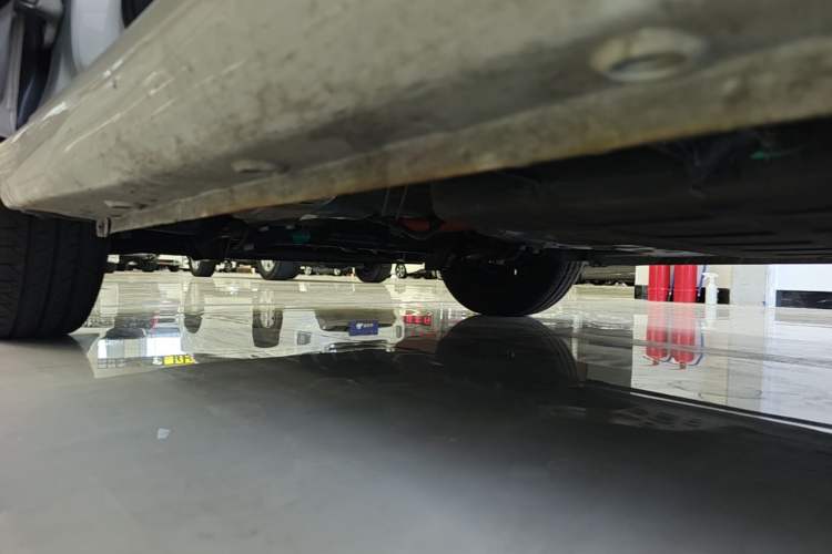 Used Wuling Hongguang MINIEV 2025 Four-Door Version Zhenxiang+ Edition Left Side Sill