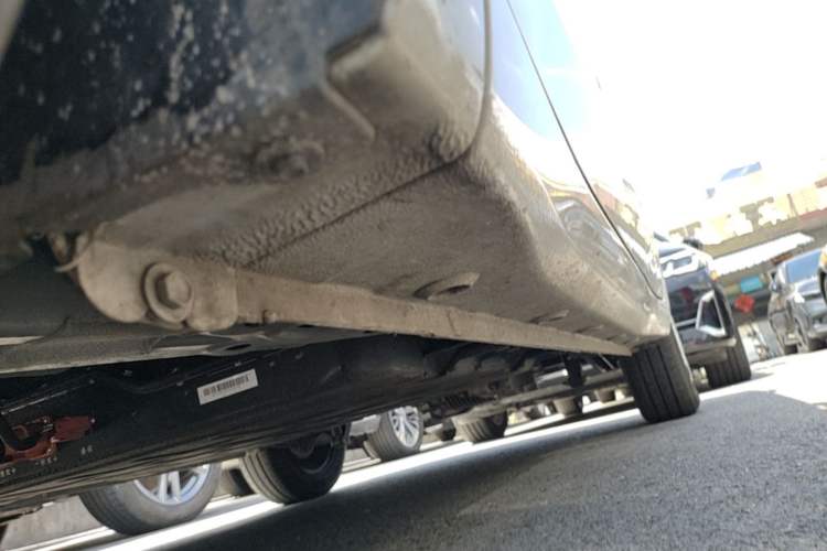 Used Wuling Hongguang MINIEV 2025 Four-Door Version Advanced Edition Left Side Sill