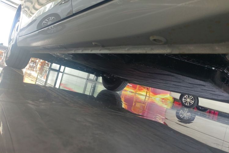 Used Wuling Hongguang MINIEV 2025 Four-Door Version Advanced Edition Left Side Sill