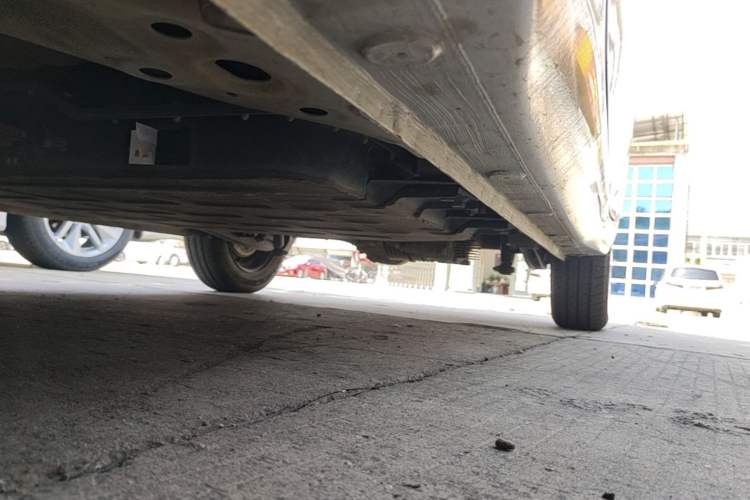 Used Wuling Hongguang MINIEV 2025 Four-Door Version Advanced Edition Left Side Sill