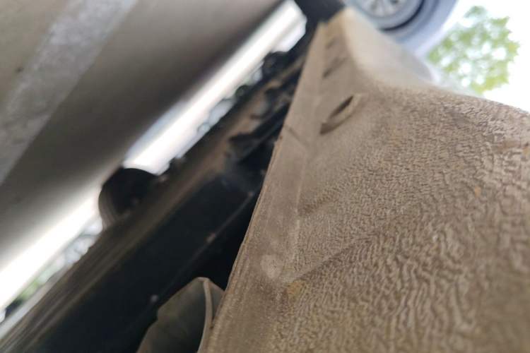 Used Wuling Hongguang MINIEV 2025 Four-Door Version Advanced Edition Left Side Sill